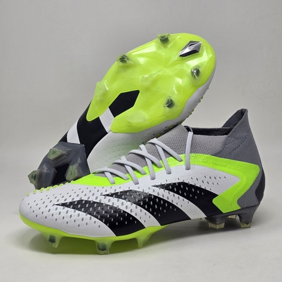 Adidas Predator Accuracy.1 FG Soccer Cleats GZ0035 Mens Size 6 White Black New - Picture 1 of 12